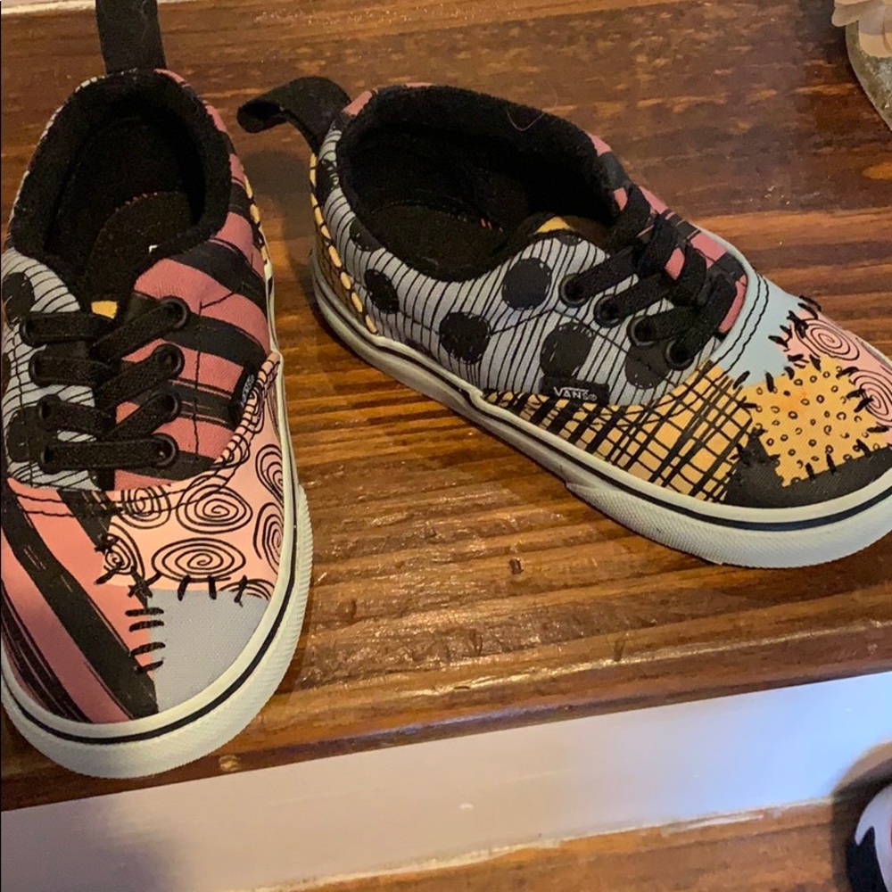 Brand New Vans Nightmare before Christmas Shoes!